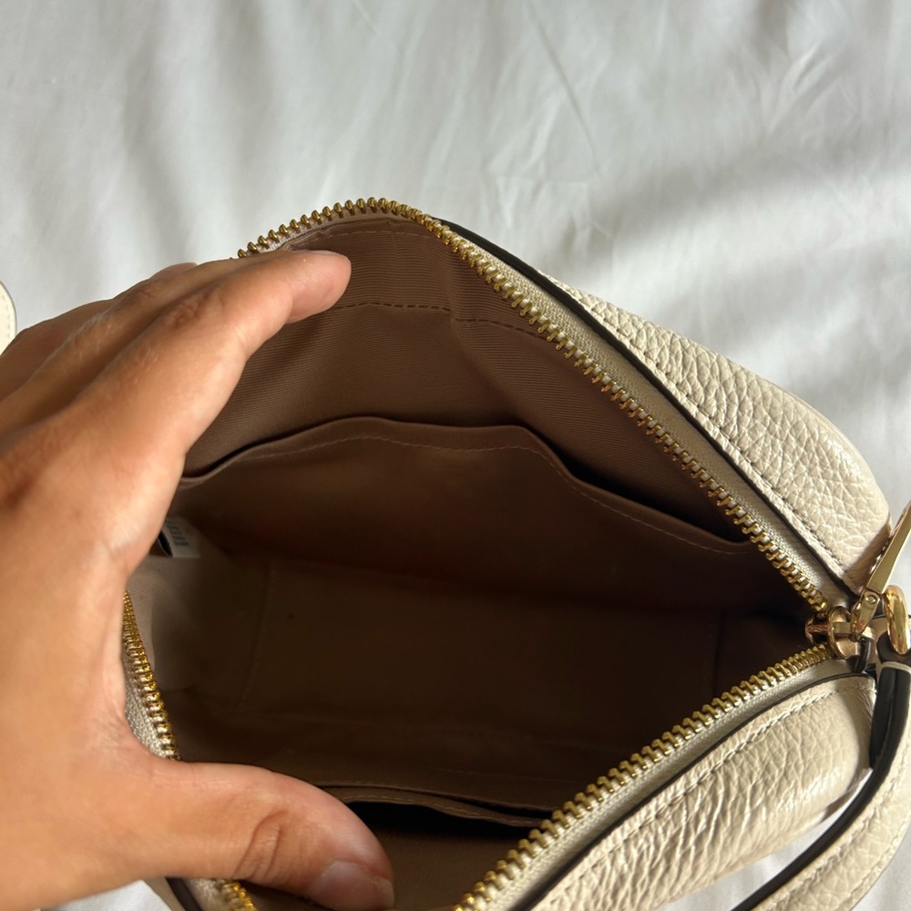 Coach Ivory Crossbody Bag - Picture 6 of 7